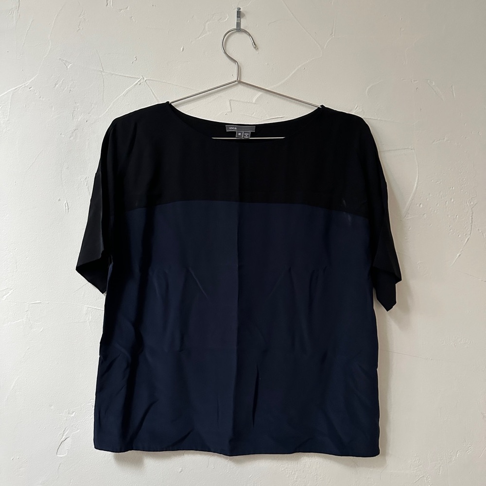 VINCE Silk Short Sleeve Shirt - M
